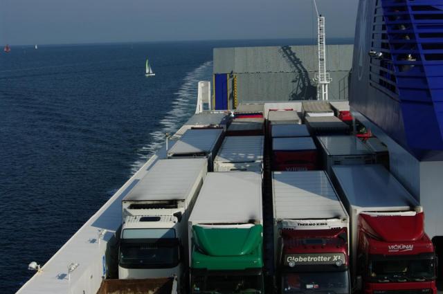 Irish Ferries вводит обязательное наличие паспорта на паромных переправах между Ирландией и Великобританией