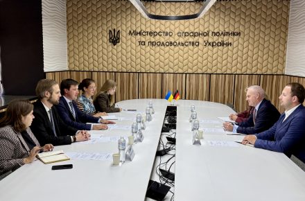Украина и Германия обсудили увеличение экспорта аграрной продукции через немецкие порты