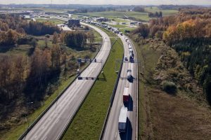 Литва впроваджує Via Toll: для оплати проїзду дорогами перевізникам вистачить смартфона